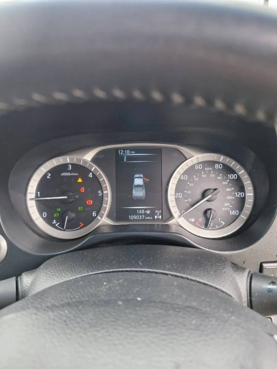 2016 nissan navara - Image 2