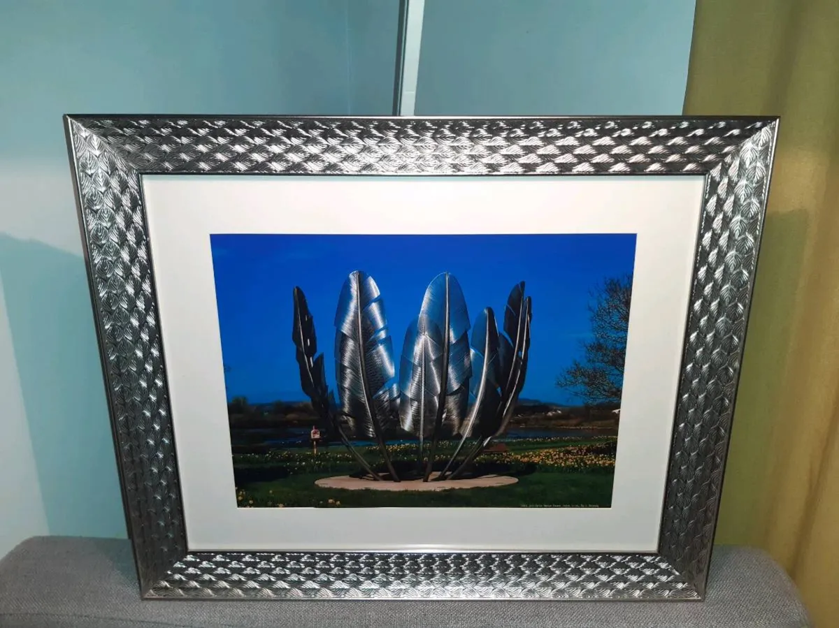 Choctaw Monument, Midleton - Image 1