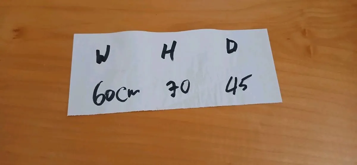 King size bed, locker, and dresser set - Image 4