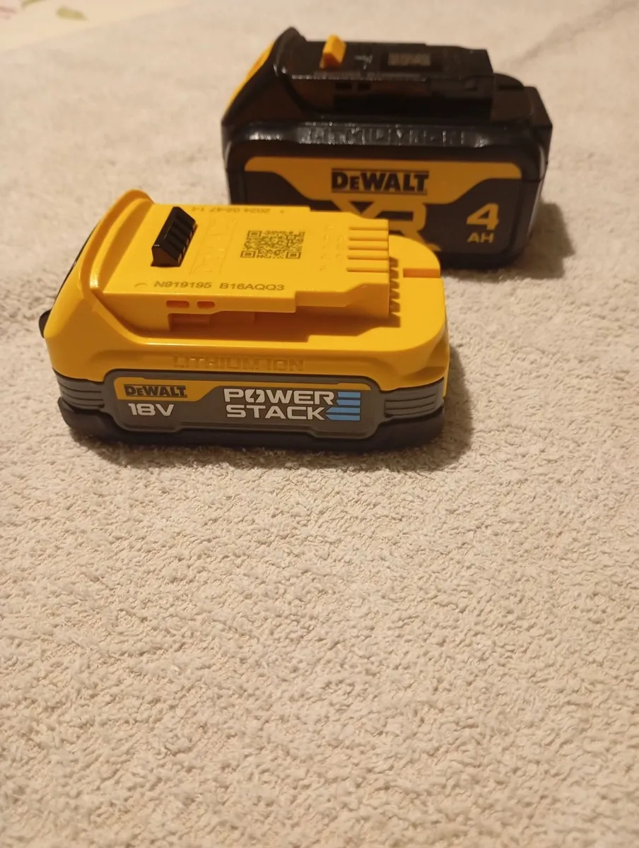 DeWalt Charger and Batteries - Image 2