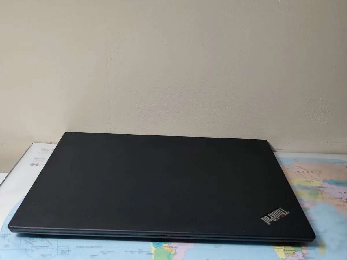 Lenovo ThinkPad T490 Intel i7 8th Gen | - Image 2