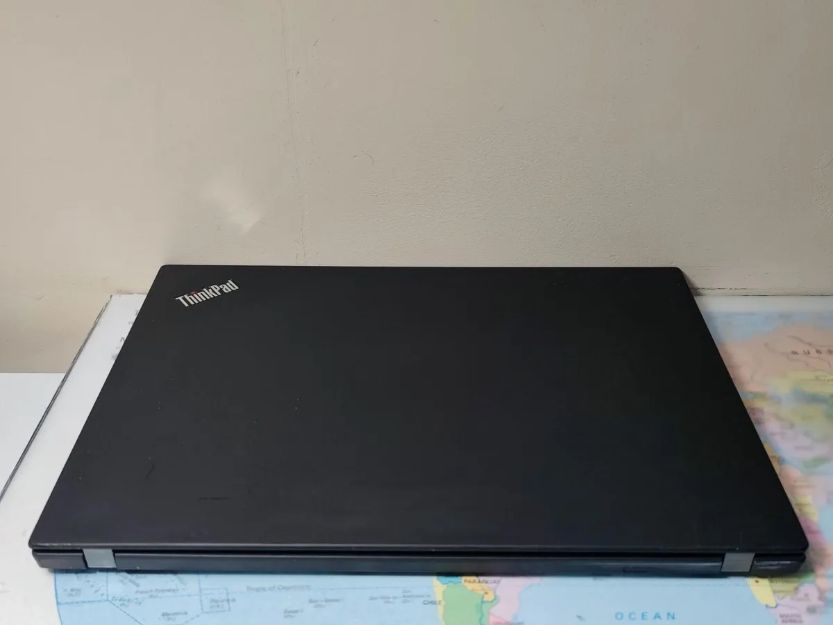Lenovo ThinkPad T490 Intel i7 8th Gen | - Image 3