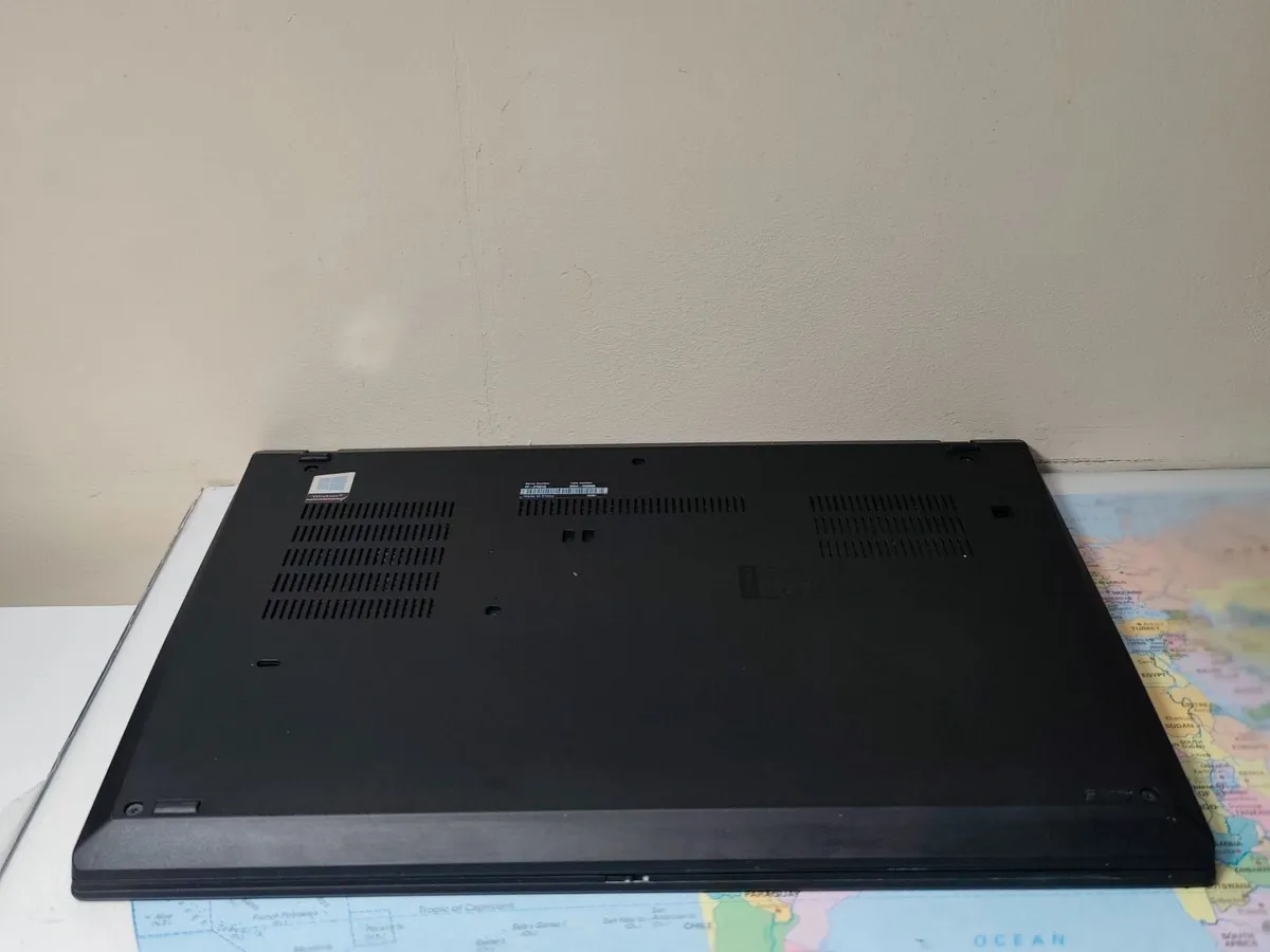 Lenovo ThinkPad T490 Intel i7 8th Gen | - Image 4
