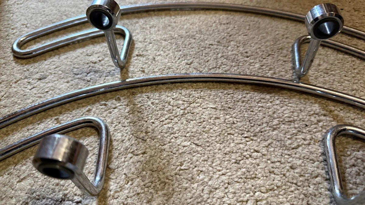 Car Headrest Coat Hanger. - Image 2