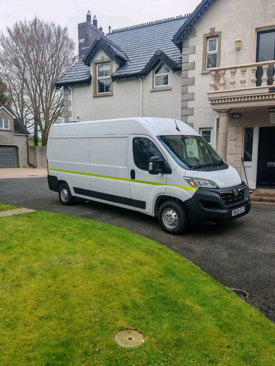 2022 vauxhall movano 2.2cdti
Lwb medium roof - Image 2