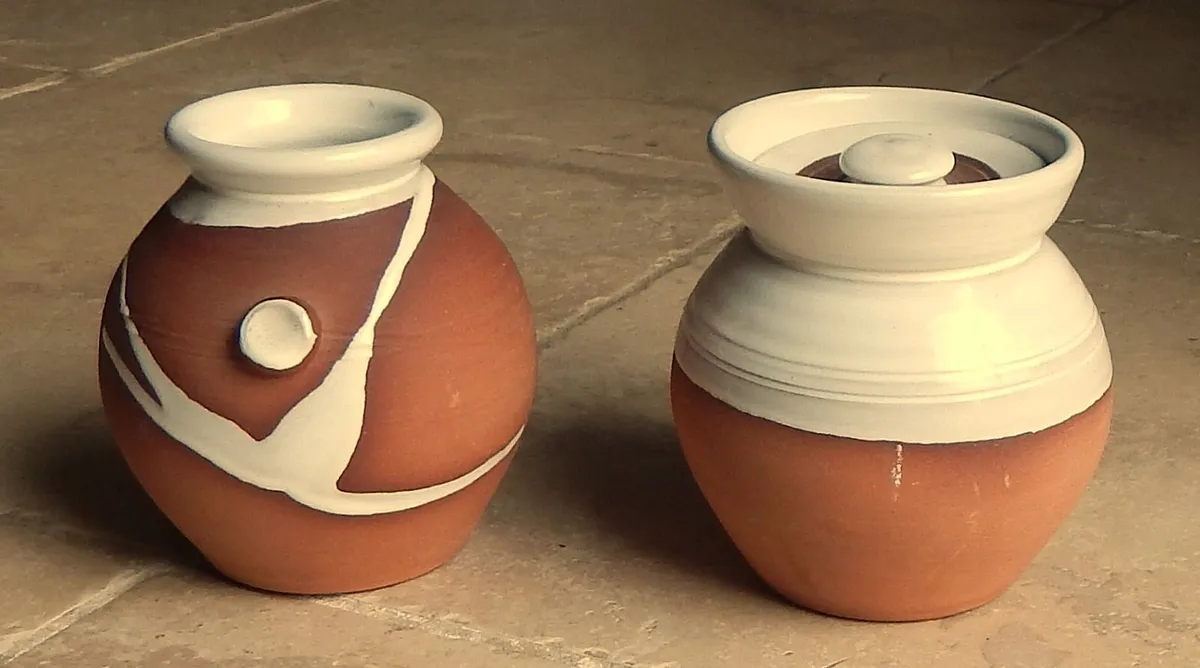 Stephen Pearce Pottery Storage Jar & Barrel Vase - Image 1