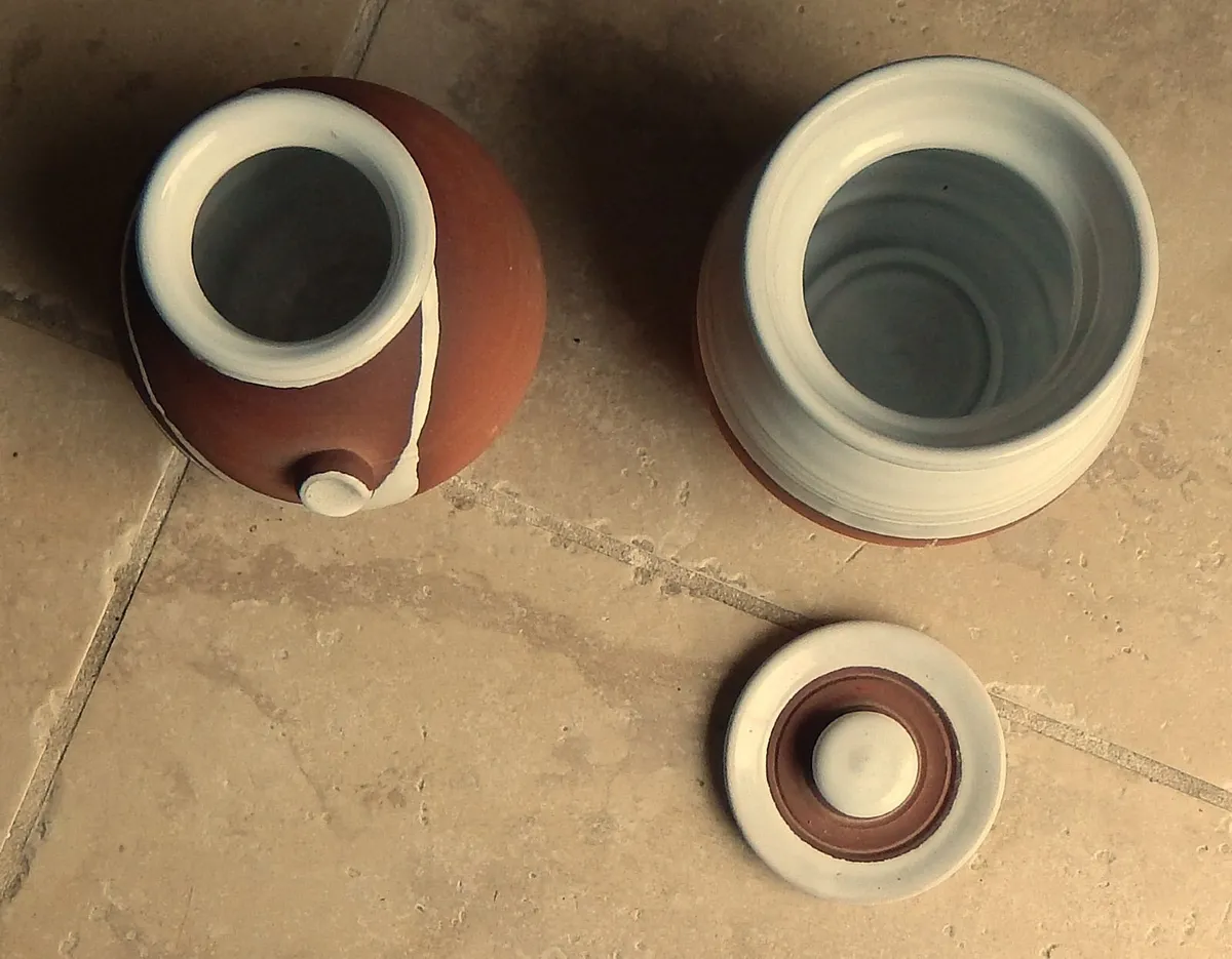 Stephen Pearce Pottery Storage Jar & Barrel Vase - Image 3