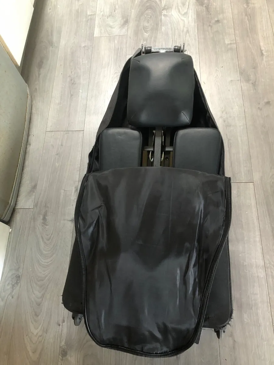 Massage chair - Image 2