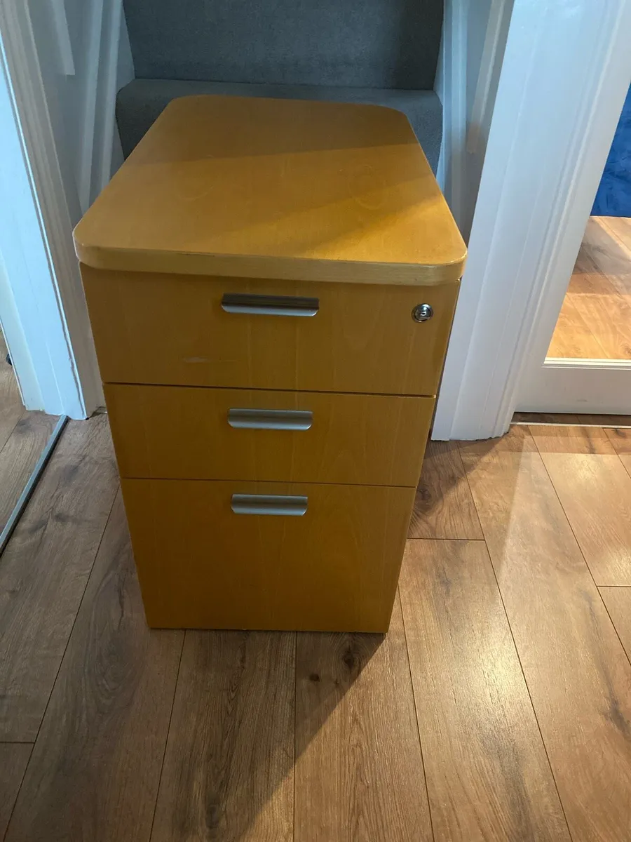 Office storage unit - Image 1