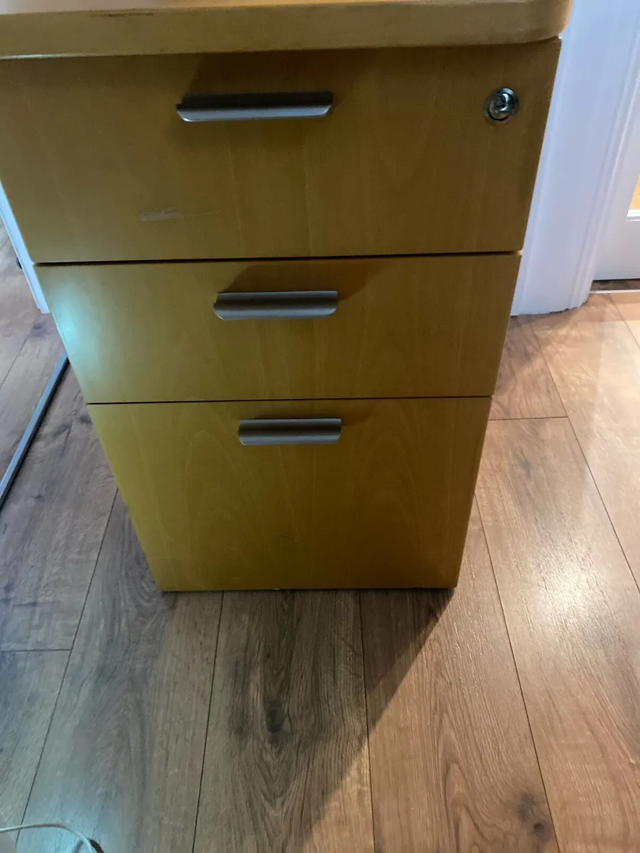 Office storage unit - Image 3