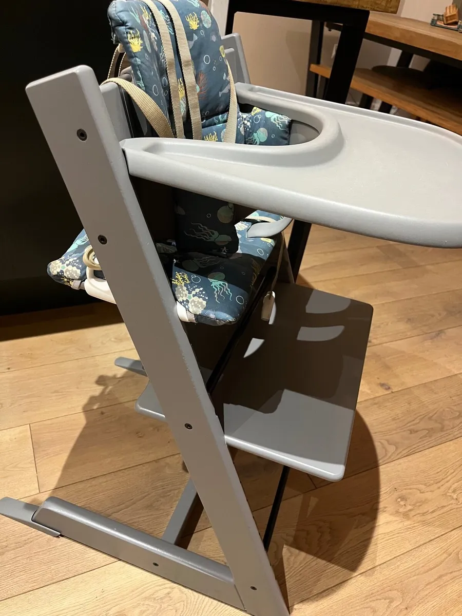 Stokke Tripp Trapp chair and accessories - Image 2
