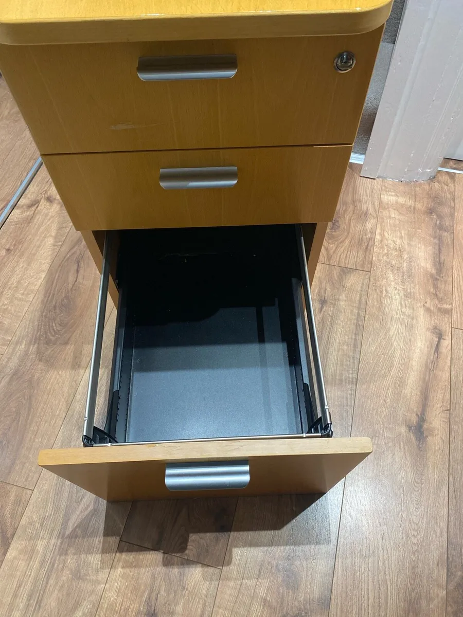 Office storage unit - Image 4