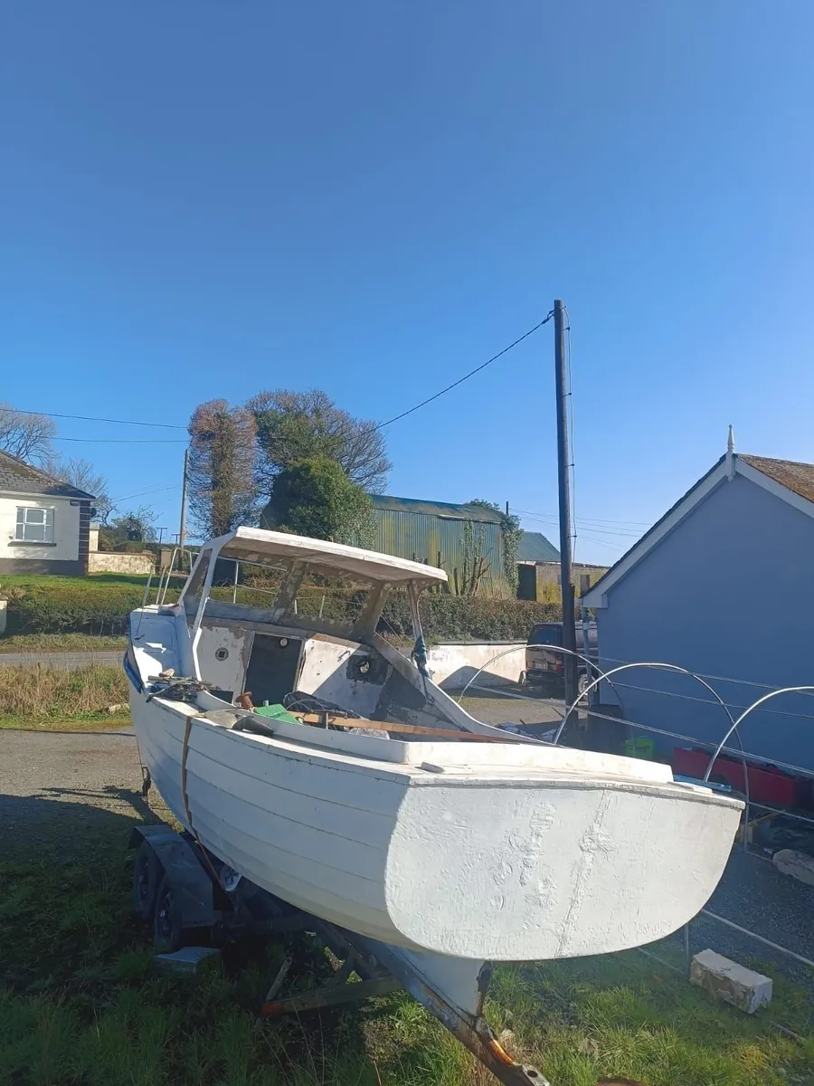 Cabin cruiser - Image 2