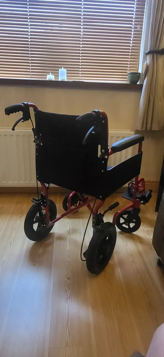 Wheelchair - Image 4