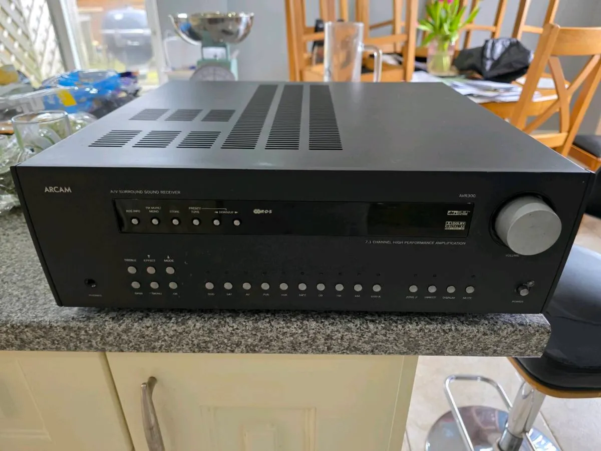 Arcam AVR300 - Image 4