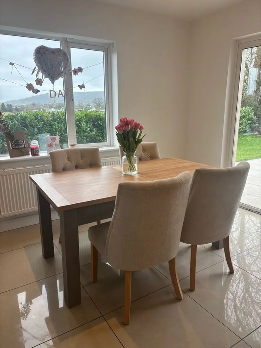 Dining table and chairs - Image 2