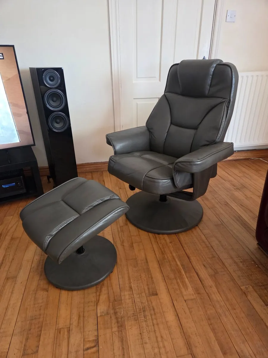 Recliner chair and foot stool - Image 1