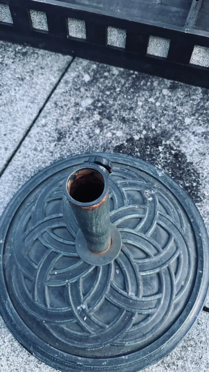 Umbrella stand - Image 2