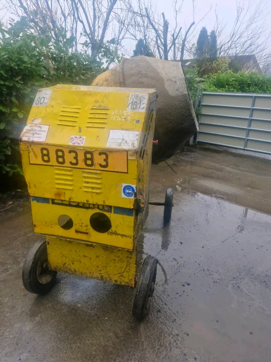 Cement mixer - Image 4
