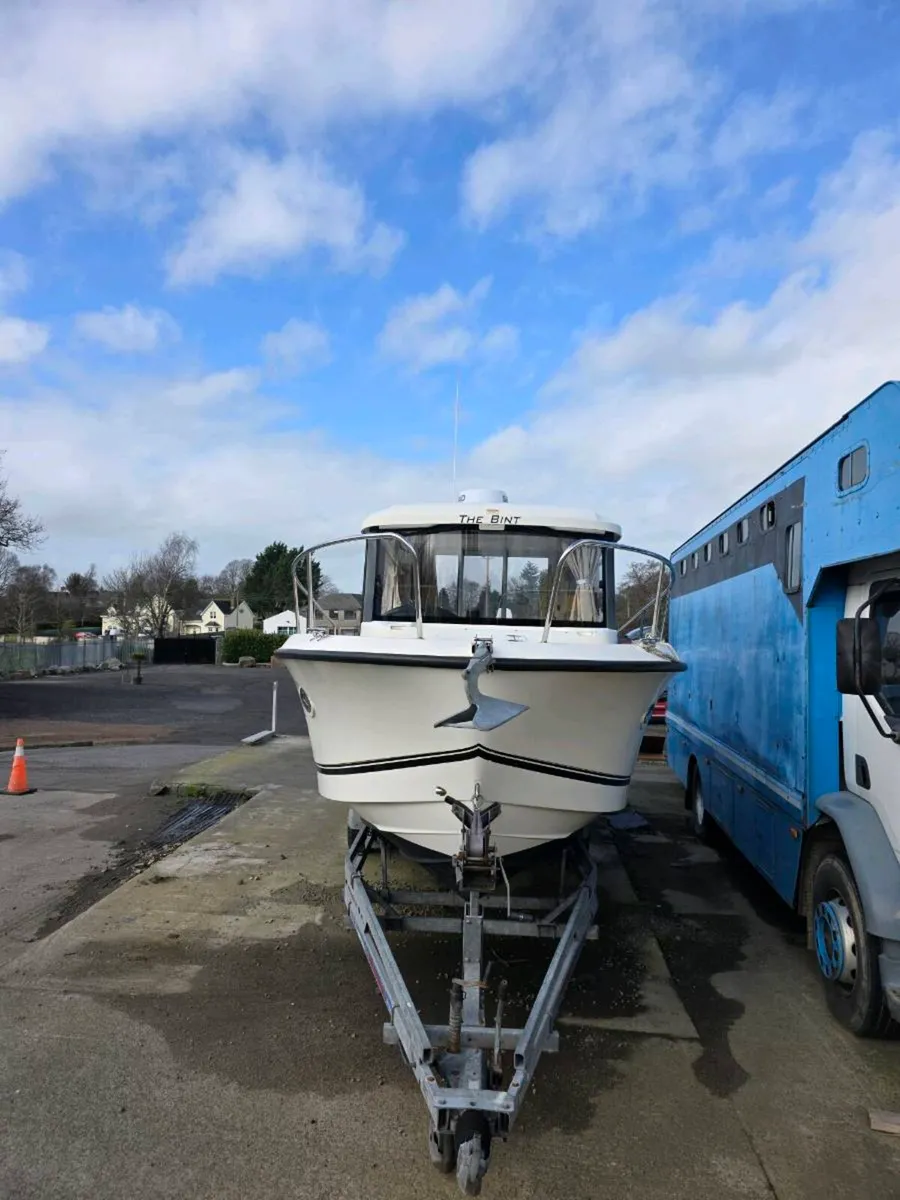 Quicksilver Pilothouse 755 - Image 2