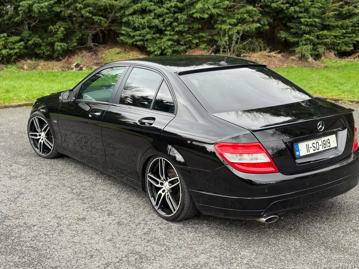 Mercedes-Benz  C / 270k km / driving perfect - Image 4