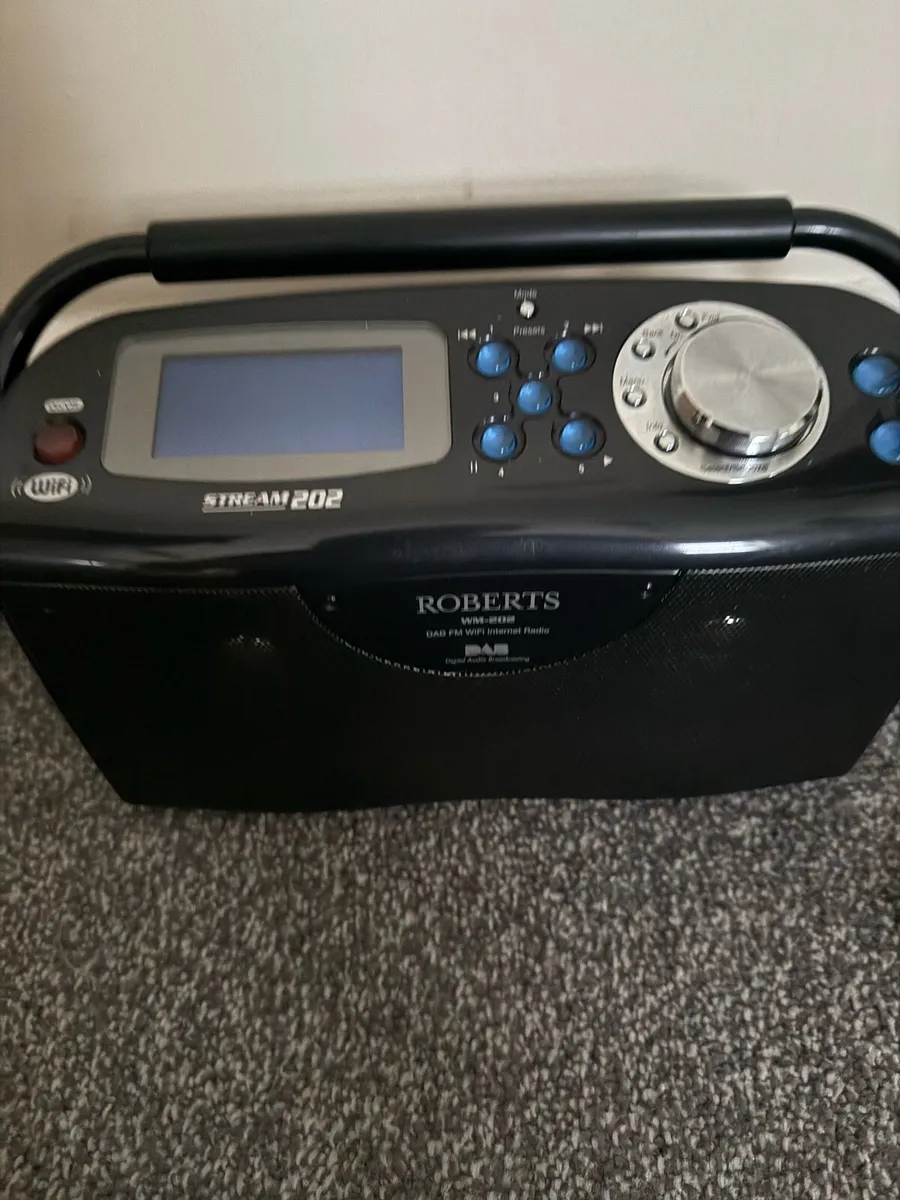 Robert’s radio - Image 3