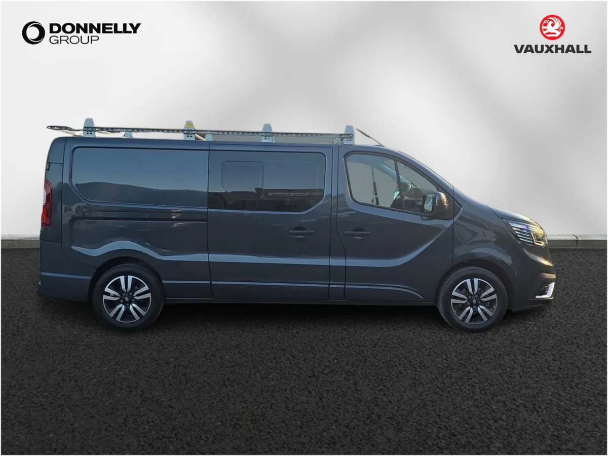 Renault Trafic Lwb Diesel Extra Sport - Image 3