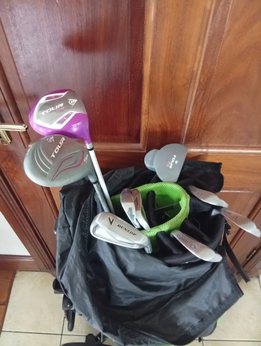 Ladies Starter Set Of Clubs/Bag/Trolley Balls Tees - Image 3