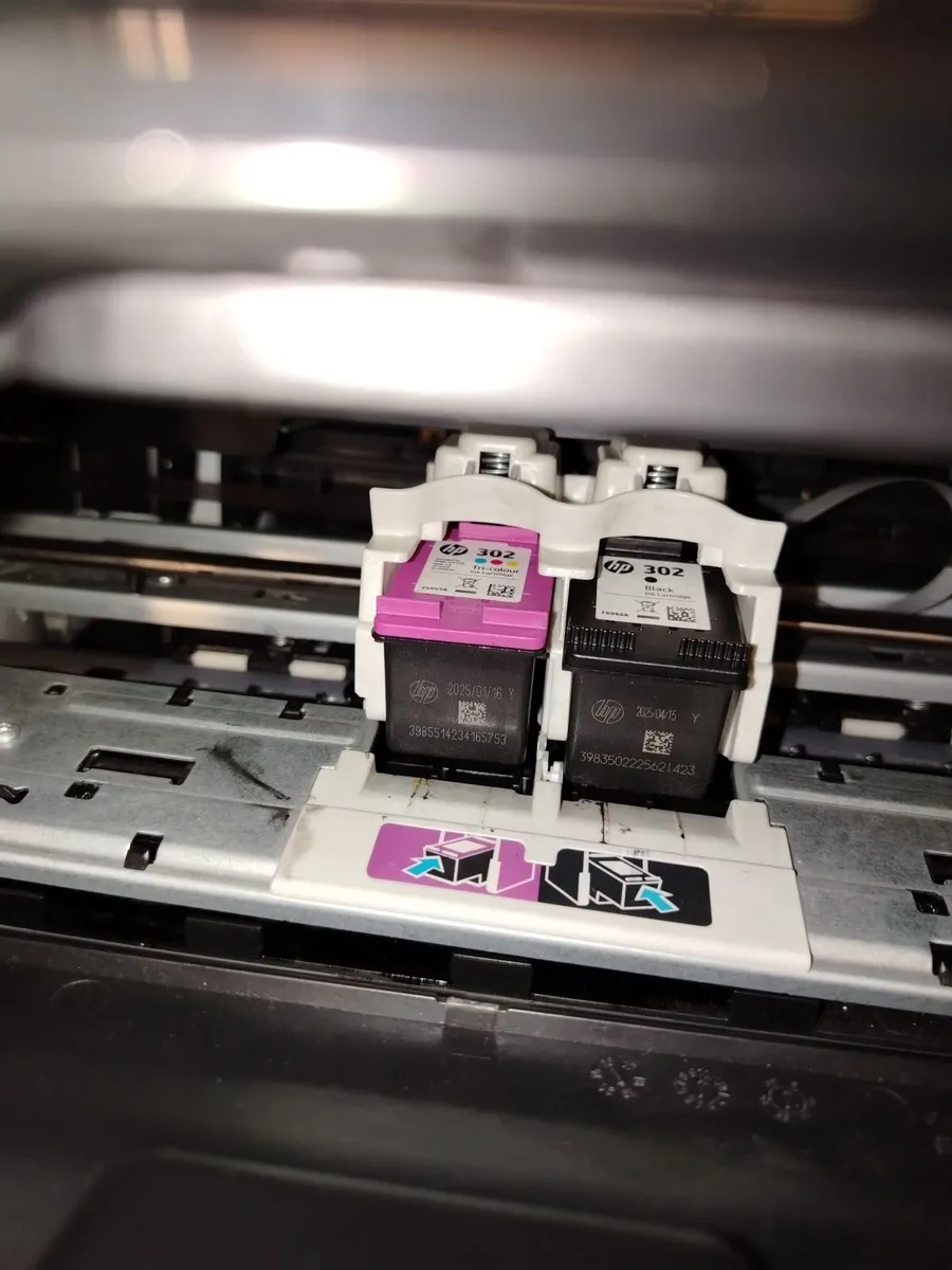 HP OfficeJet 3835 All-in-One Printer - Image 2