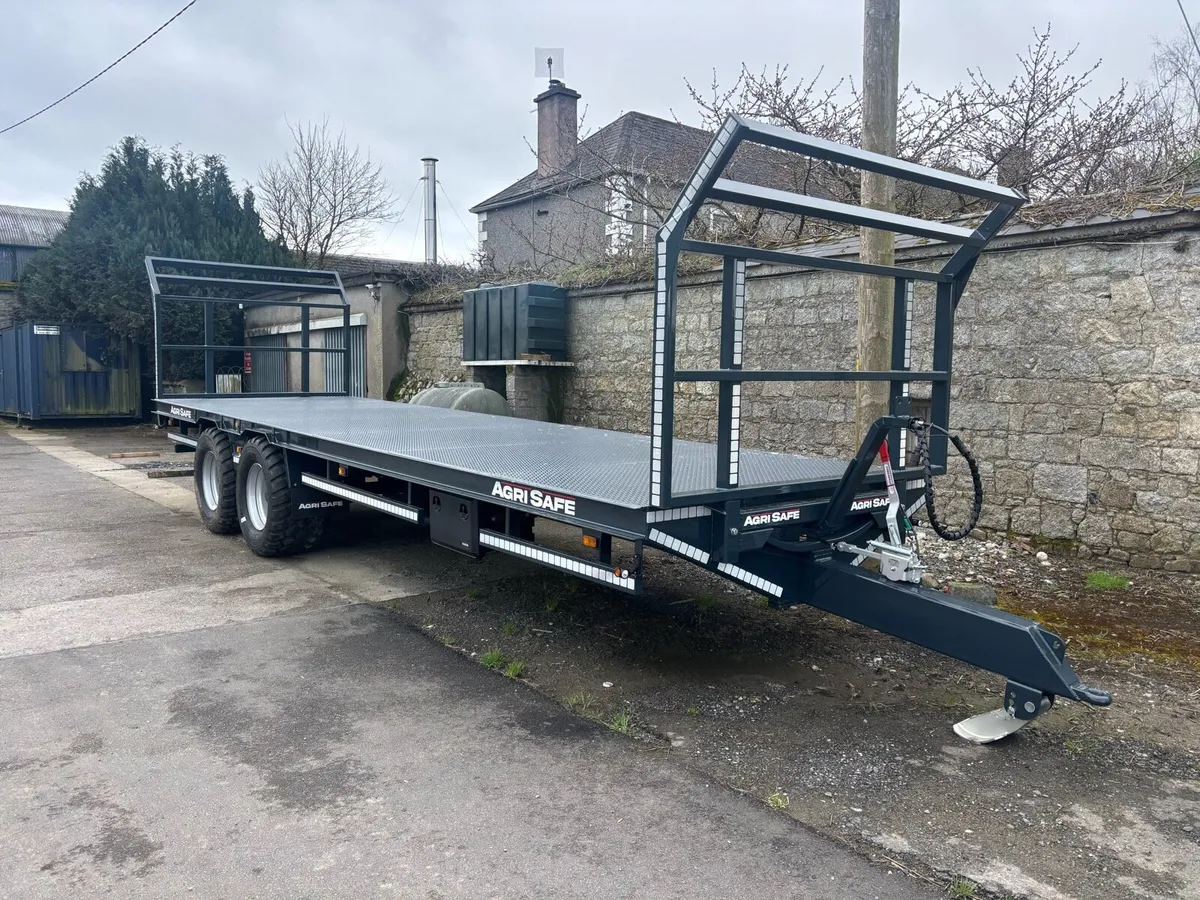 Agrisafe 28ft bale trailer - Image 1