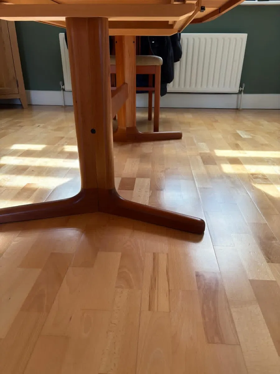 Dining Room Table - Image 2