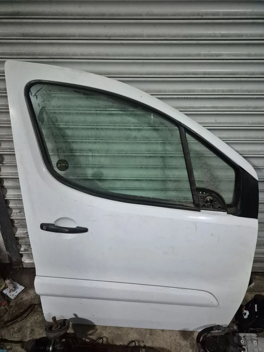 2014 Citroen berlingo/peugeot parther parts - Image 1