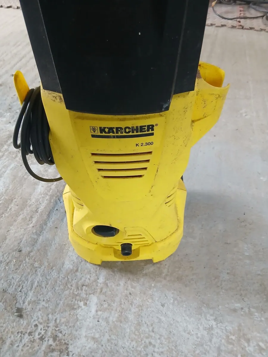 Pressure washer - Image 1