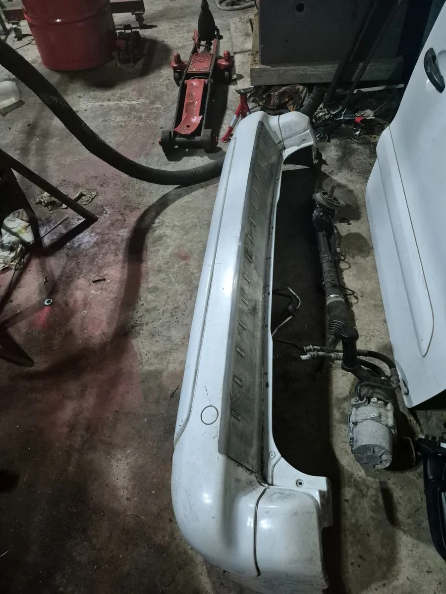 2014 Citroen berlingo/peugeot parther parts - Image 4