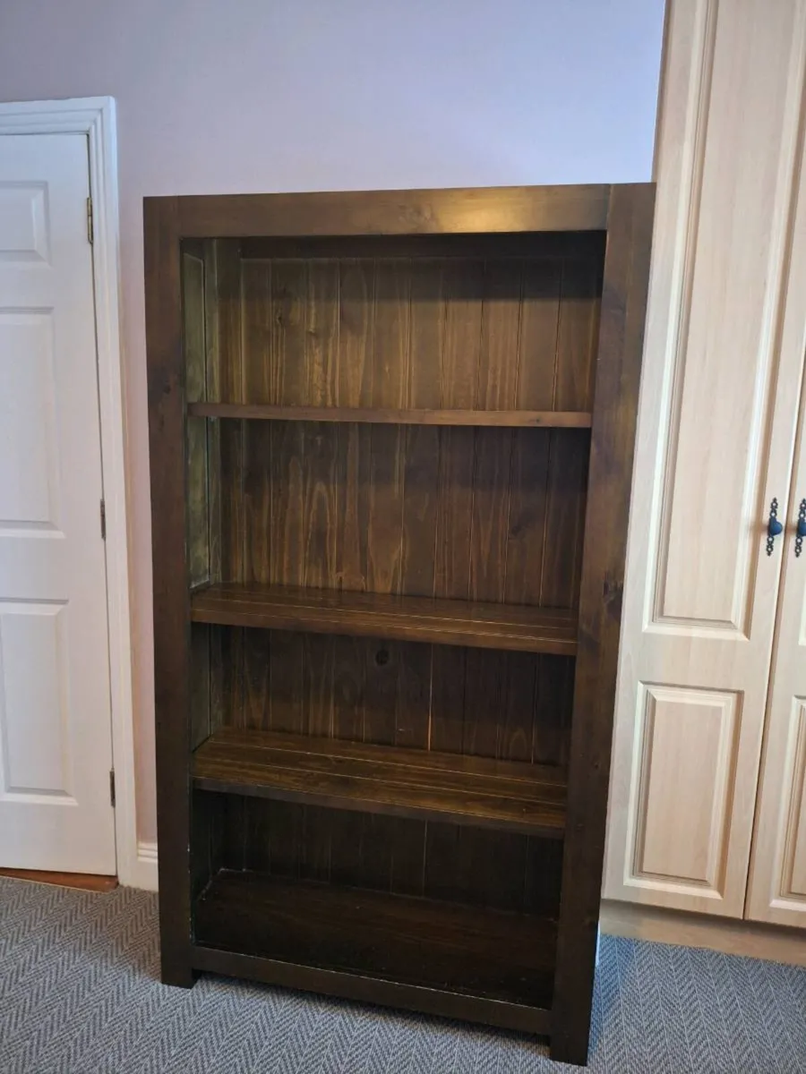 Bookcase shelves - Image 3