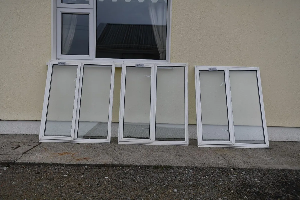 WHITE ALUMINIUM   WINDOWS - Image 1