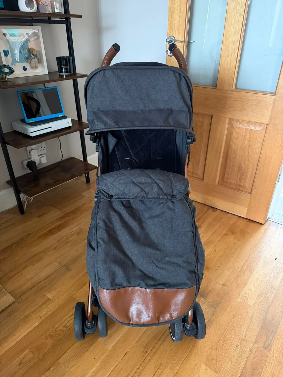 Stroller - Image 1