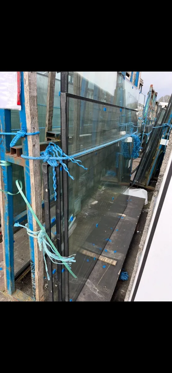 Aluminium Sliding Door - Image 2