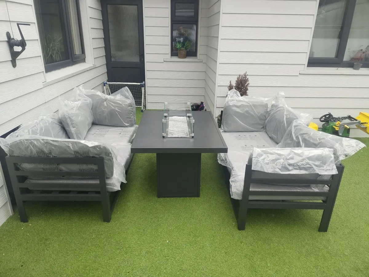 Brand new and unused Garden furniture and Fire pit - Image 1