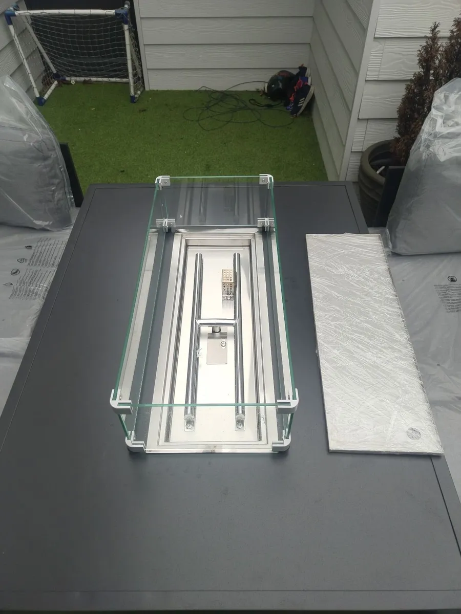 Brand new and unused Garden furniture and Fire pit - Image 3