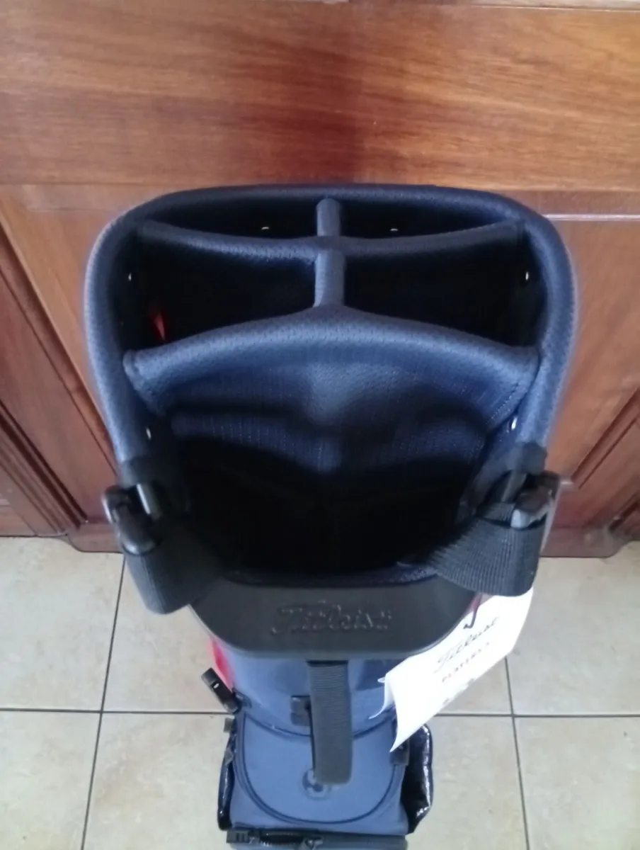 Titleist NEW NEW NEW Players 5 Stand Bag - Image 3