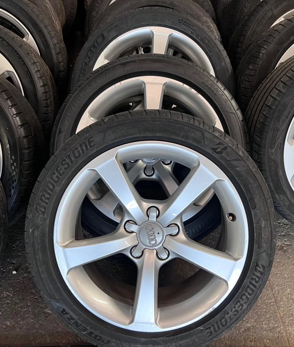 R17 Audi  Original genuine  factory s line sport - Image 4