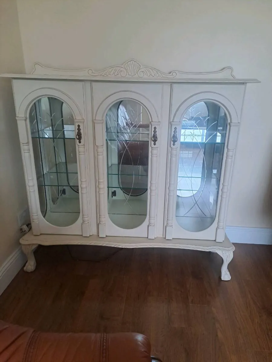 Display Cabinet - Image 4