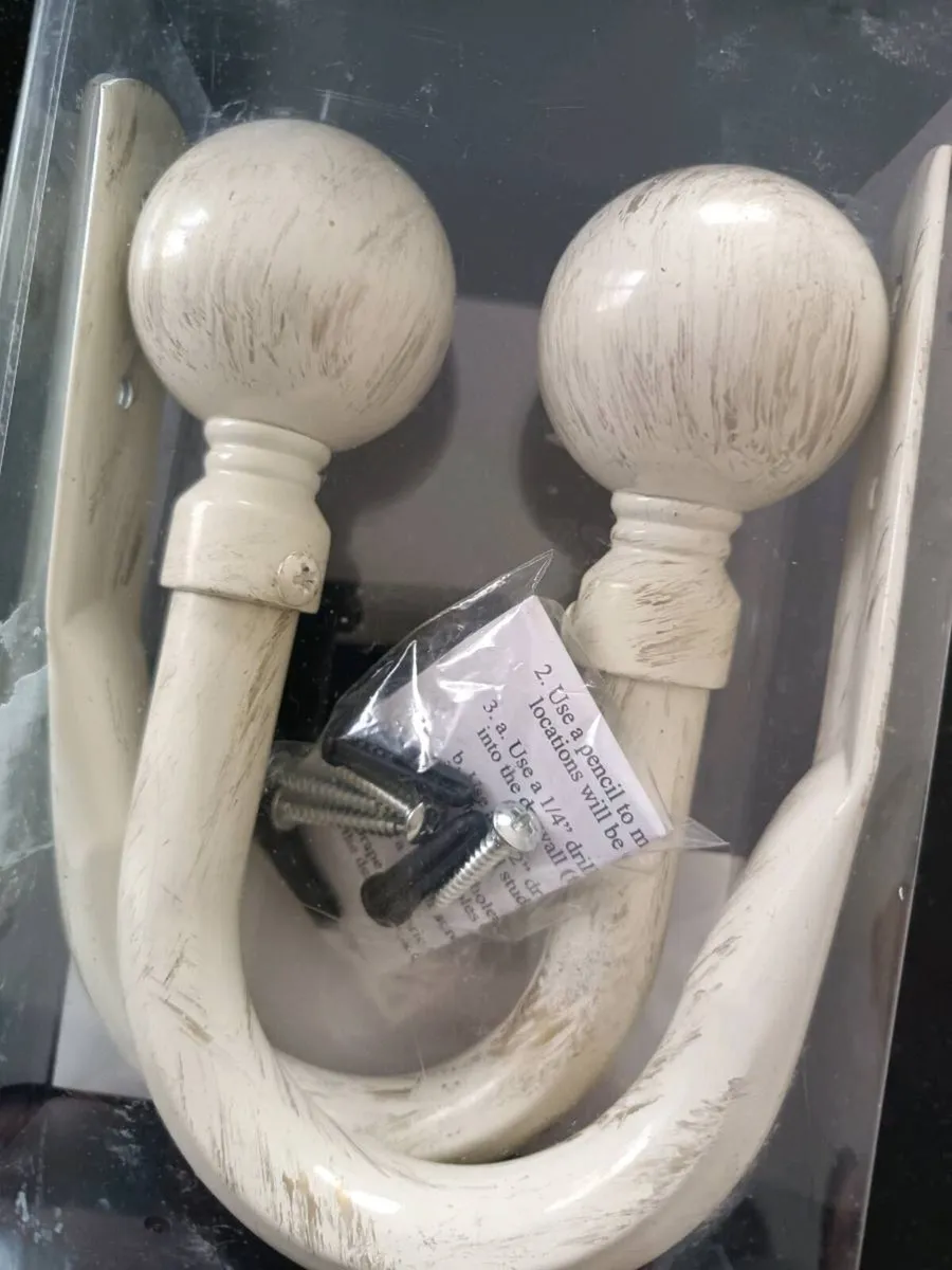 Curtain tiebacks - Image 3