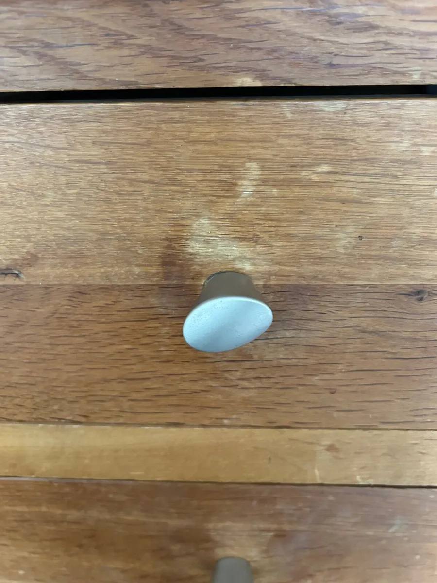 Bedroom furniture - Image 4