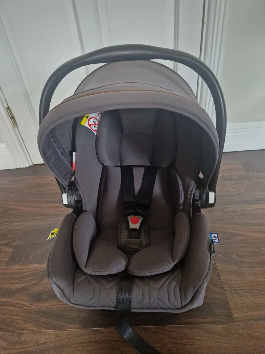 Graco Near to me Travel Set - Image 4