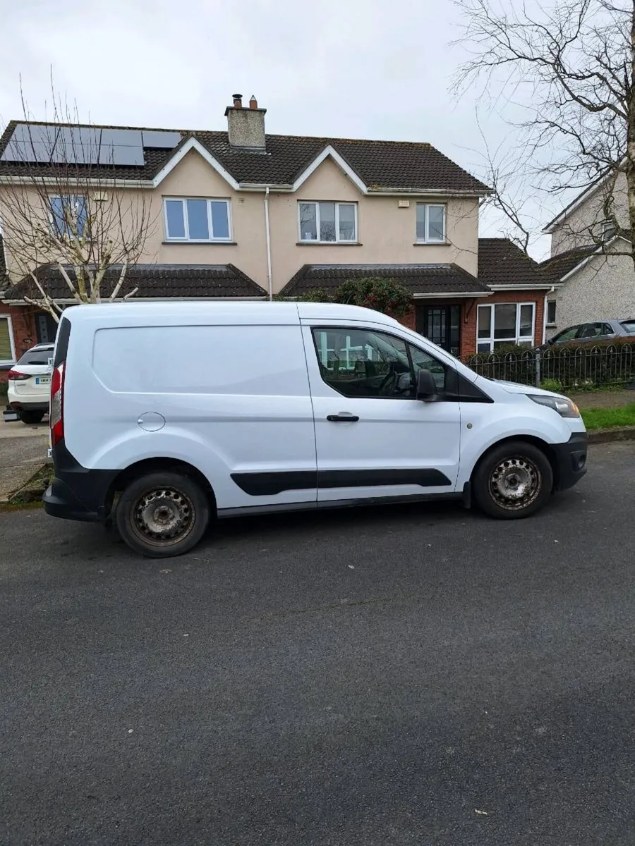 Ford Transit - Image 4