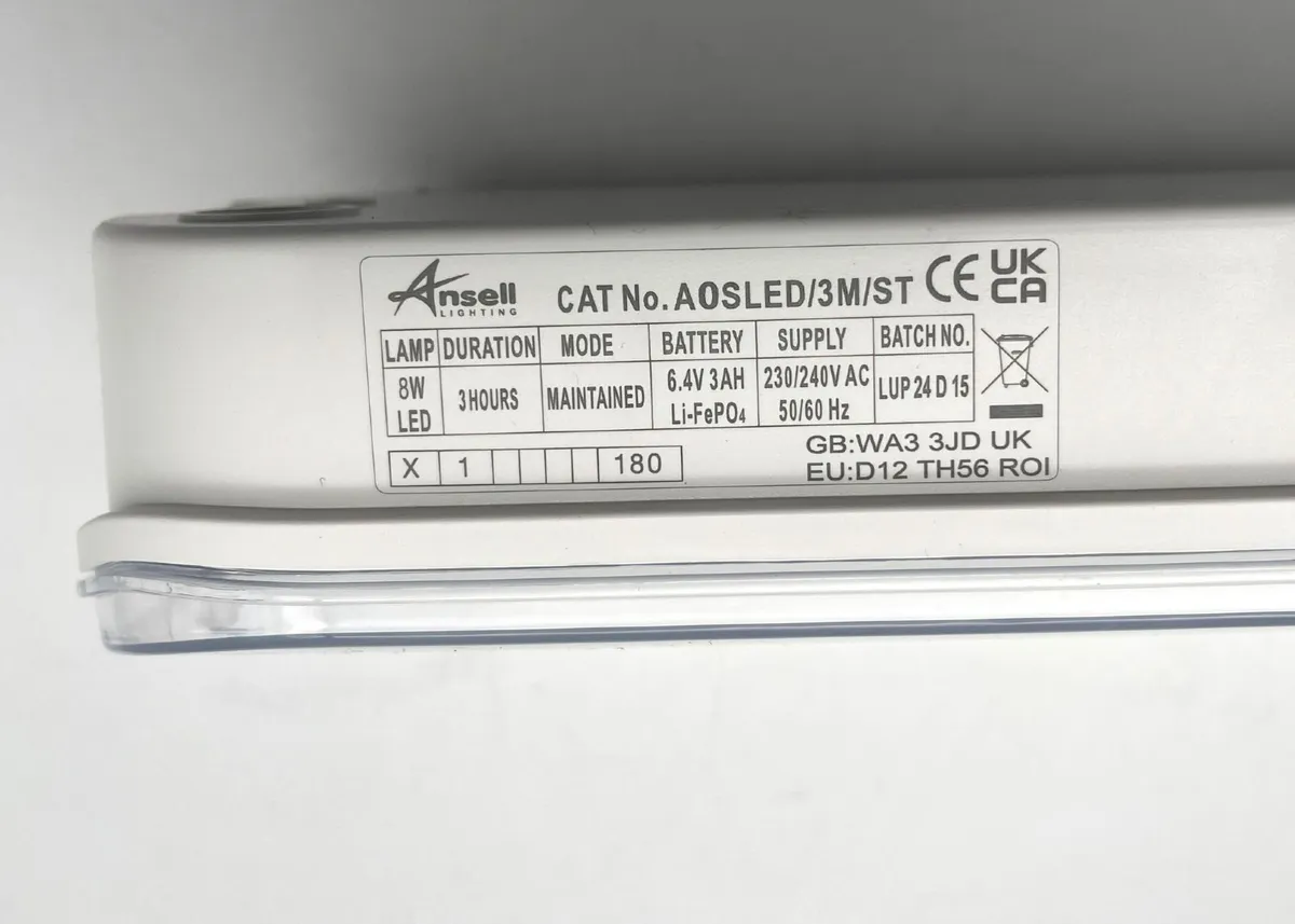 Ansell Emergency LED Bulkhead Light 8W 3Hr - Image 3