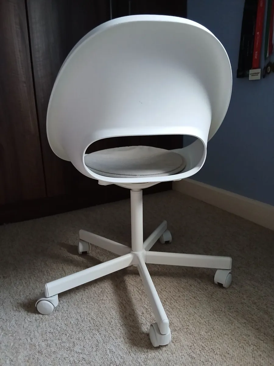 Ikea Kids chair - Image 3