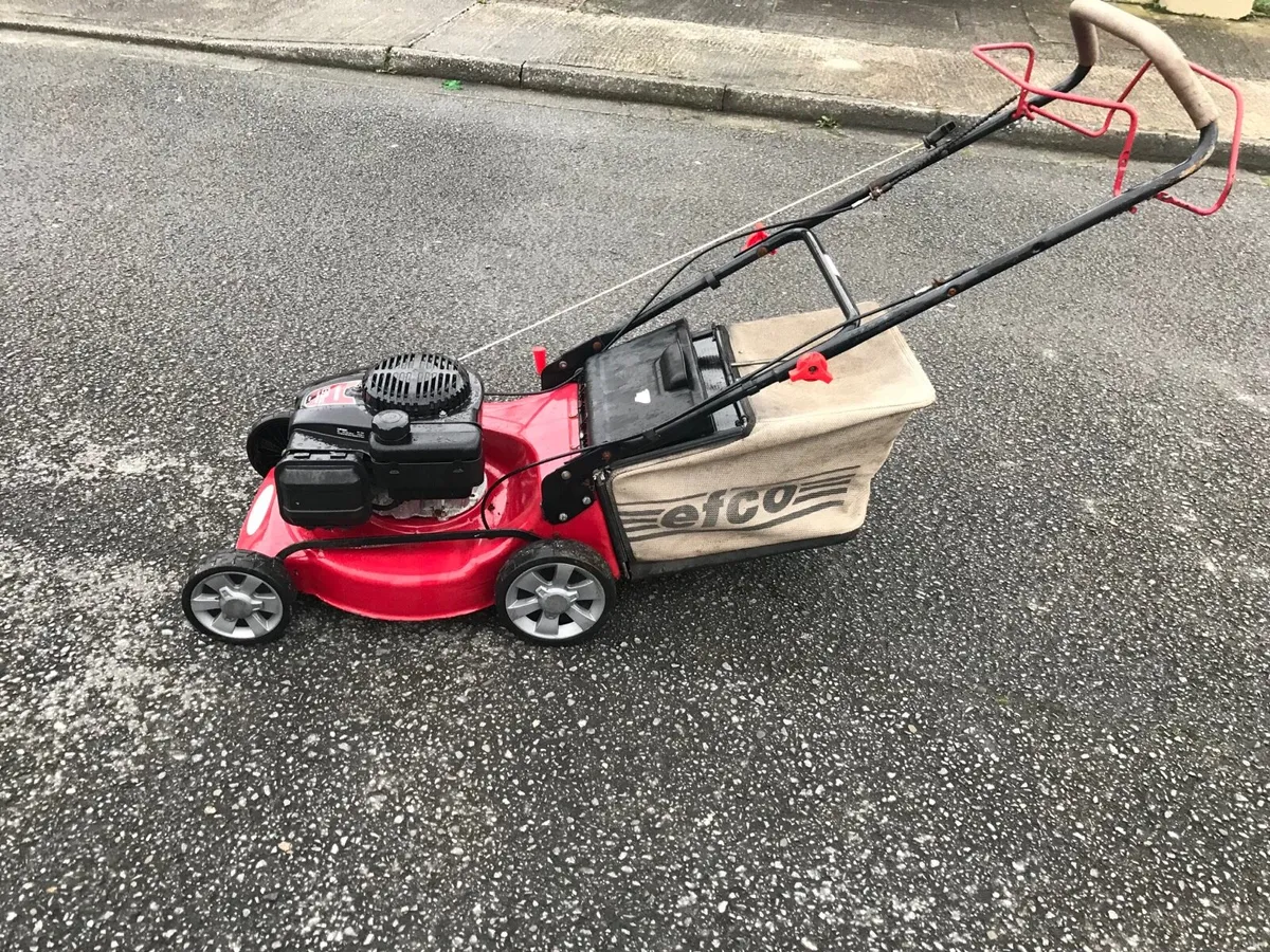 Self drive lawnmower for sale - Image 2